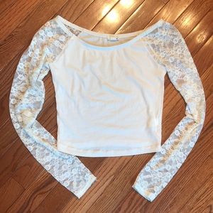 White cropped lace long sleeve